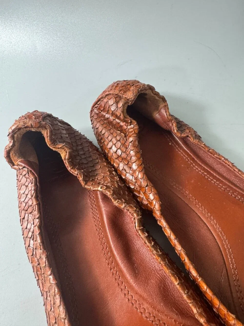 Tory Burch YORK Burgundy Leather Snake Pattern Flats - Size 9 1/2